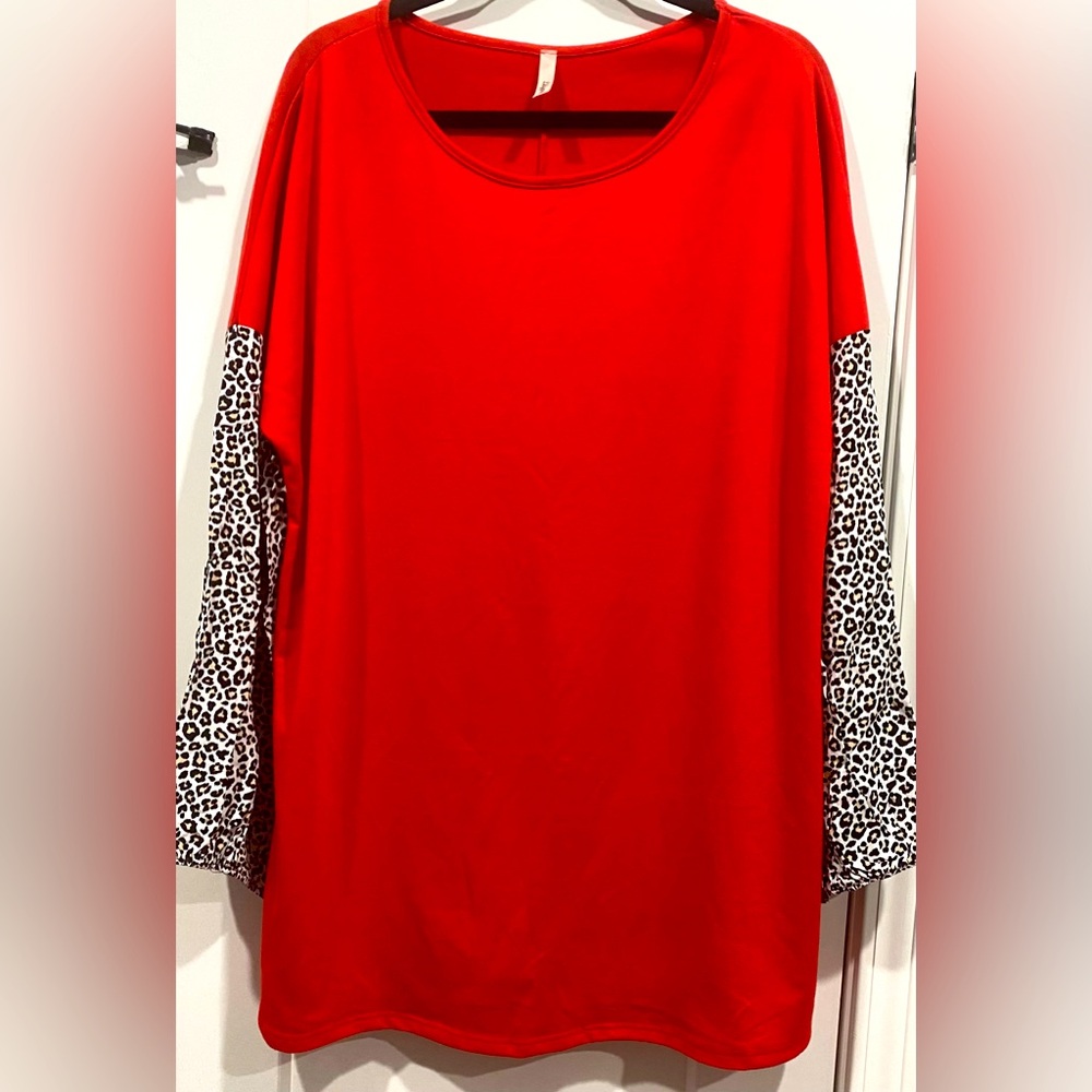 Lilypad Red Animal Print Long Sleeve Pullover Plus Size Shirt Tunic Blouse 2X